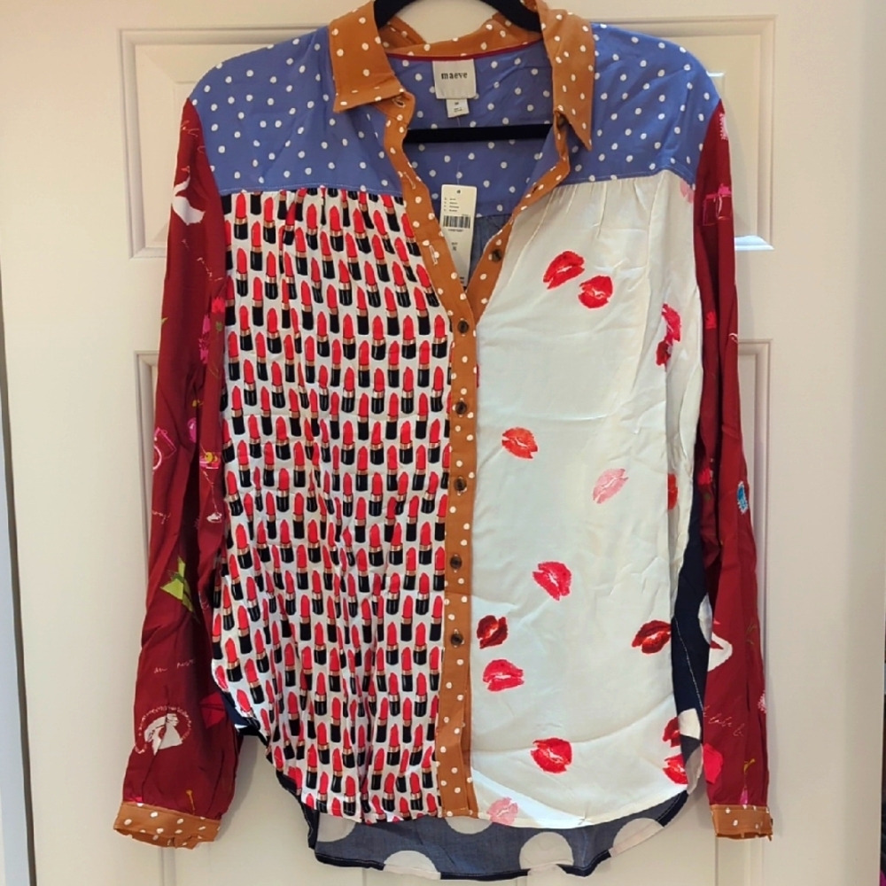 Maeve Paz Buttondown